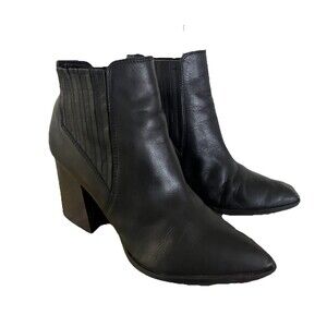 Marc Fisher Mid Heel Black Leather Booties Women's Size 8.5 Excellent UC